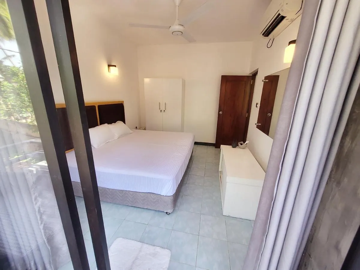 Lovely Apartment In Relaxing Homey Environment Pannipitiya