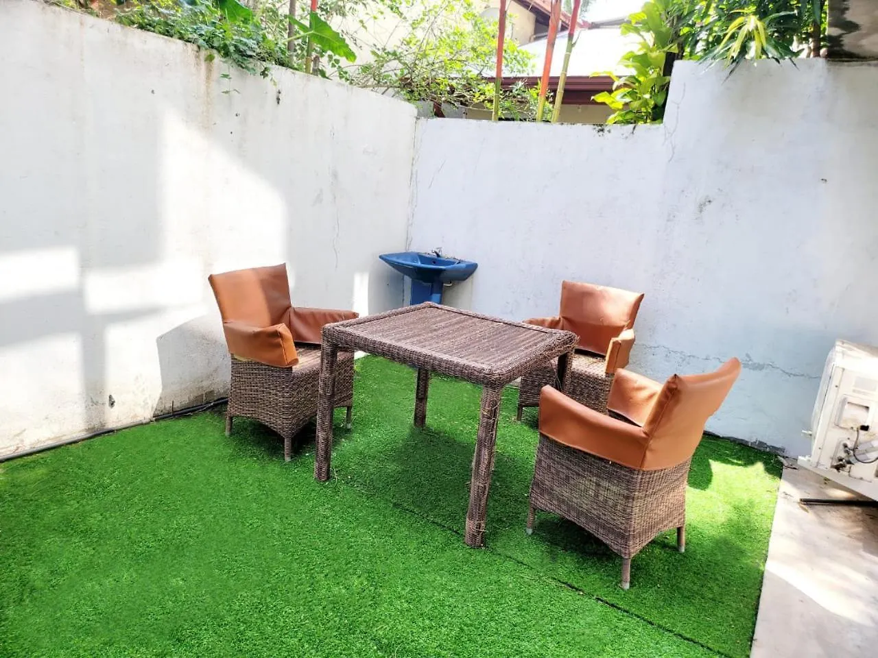 Lovely Apartment In Relaxing Homey Environment Pannipitiya